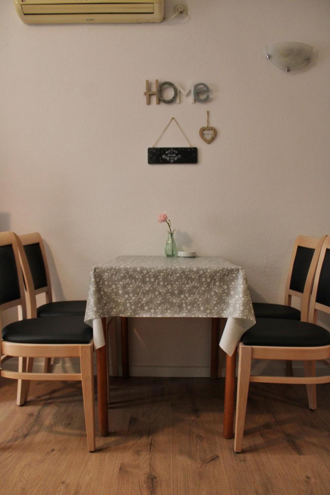 Studio Laura-Spacious Studio On The Main Beach Makarska Buitenkant foto