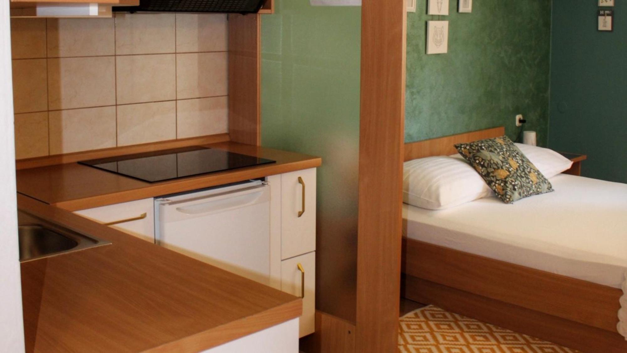 Studio Laura-Spacious Studio On The Main Beach Makarska Buitenkant foto